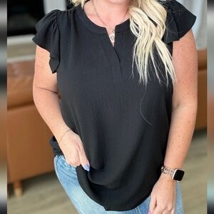 Andree By Unit Crinkle Top